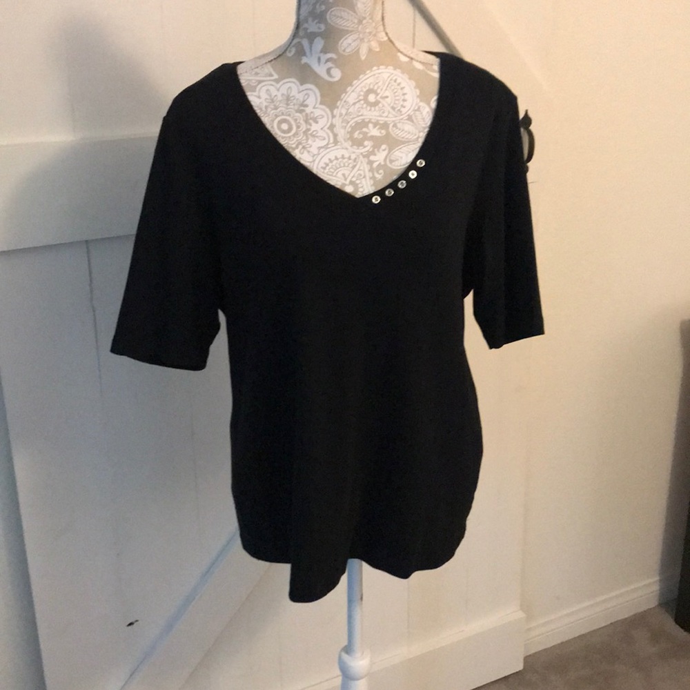 Tee